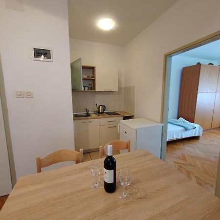 Apartments Kocijan Sukosan Ngoại thất bức ảnh