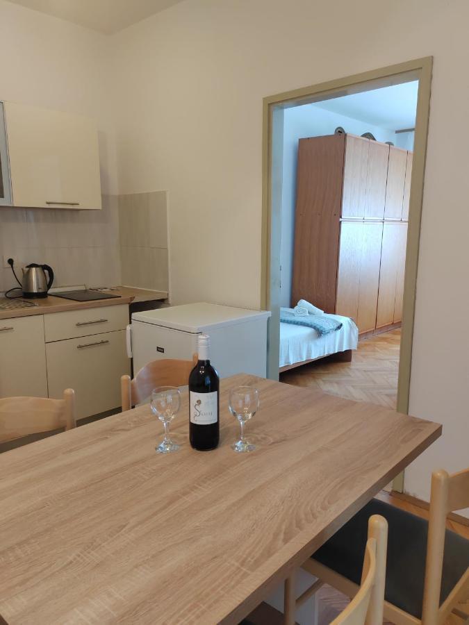 Apartments Kocijan Sukosan Ngoại thất bức ảnh
