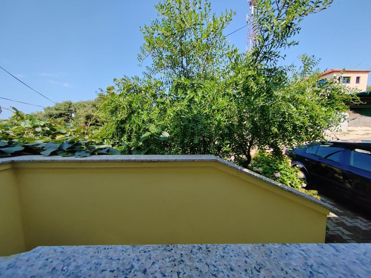 Apartments Kocijan Sukosan Ngoại thất bức ảnh
